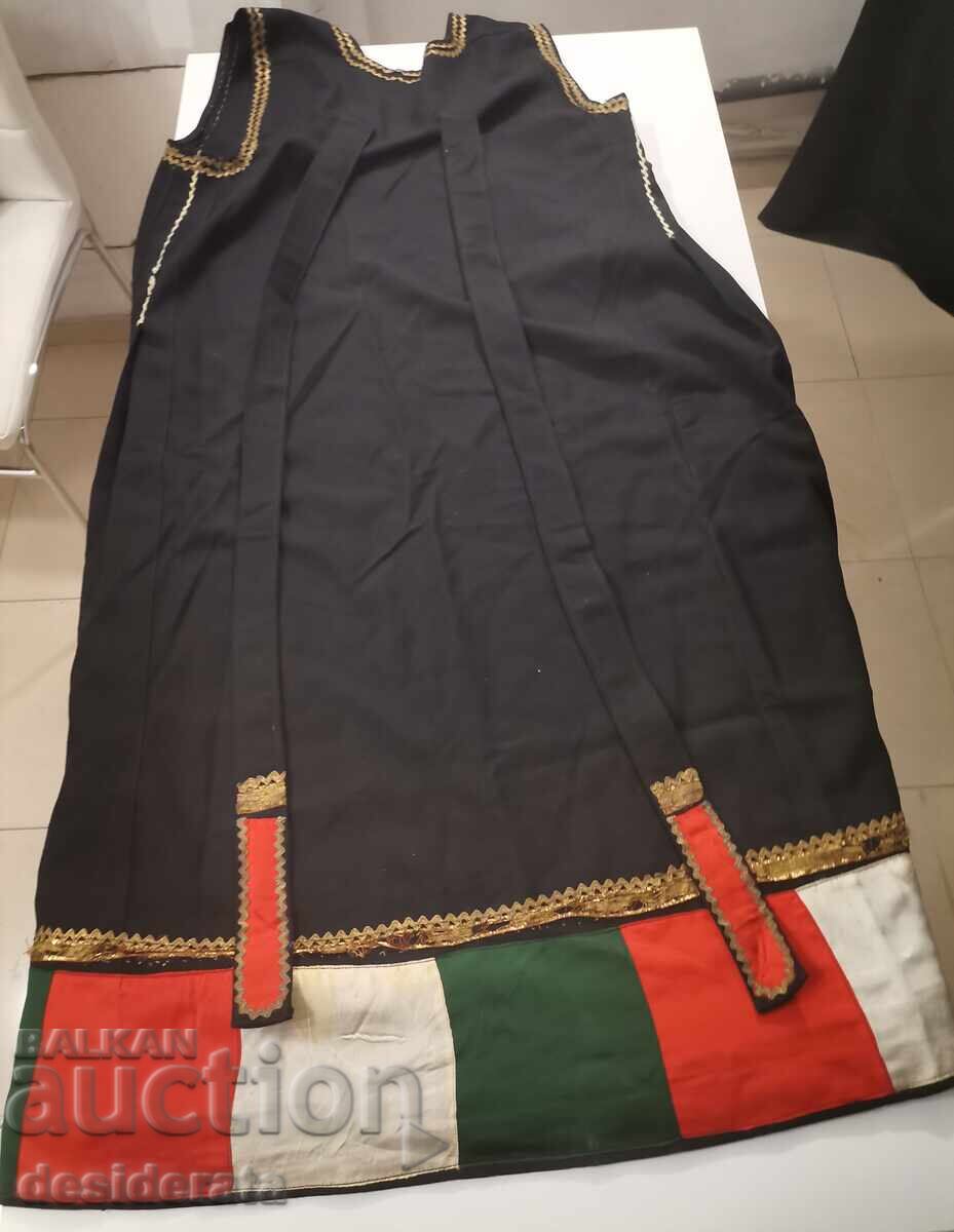 Λαϊκή φορεσιά Λαϊκή φορεσιά