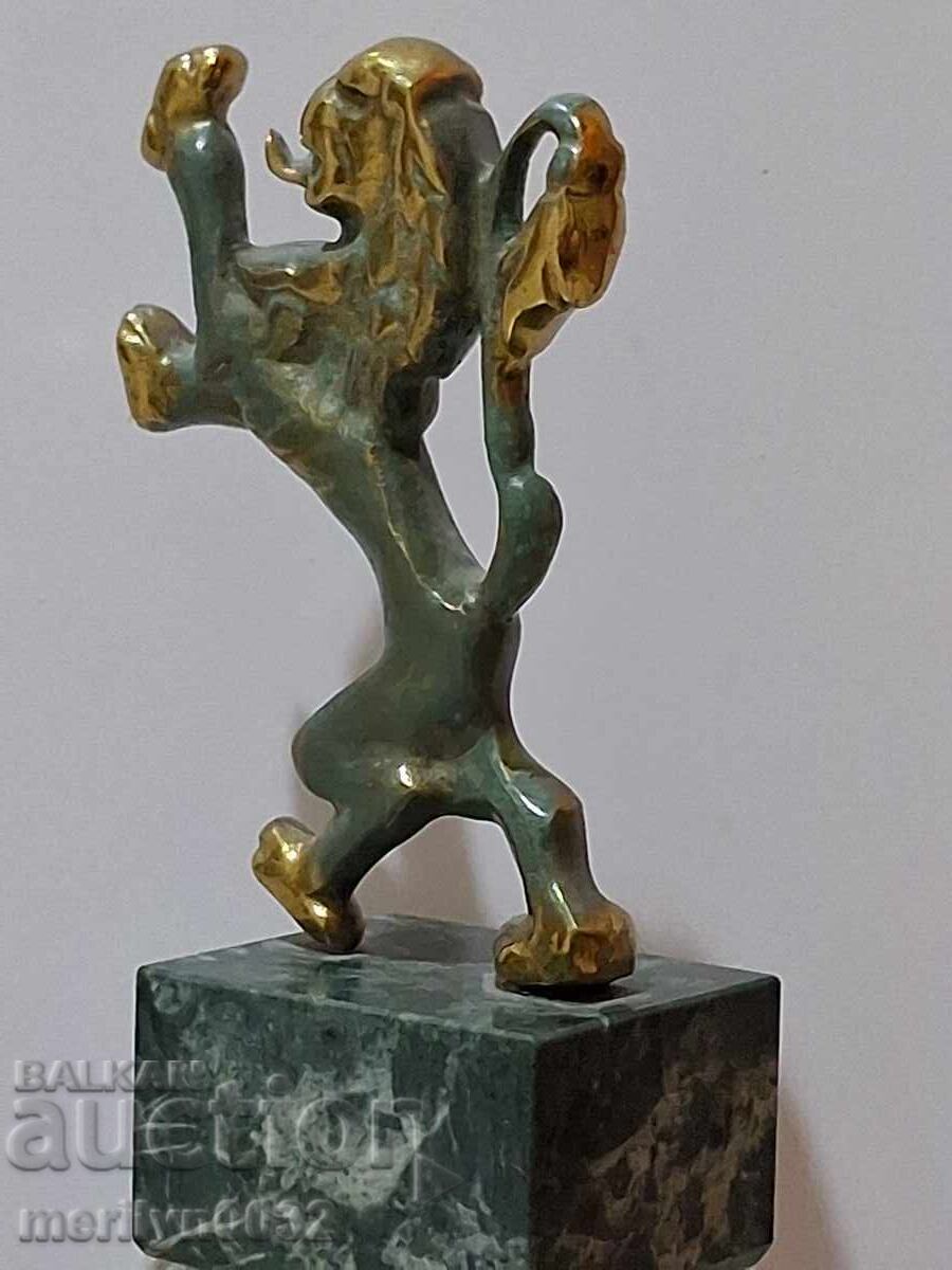 Auction  Bronze statuette Balkan lion figure figurine sculpture