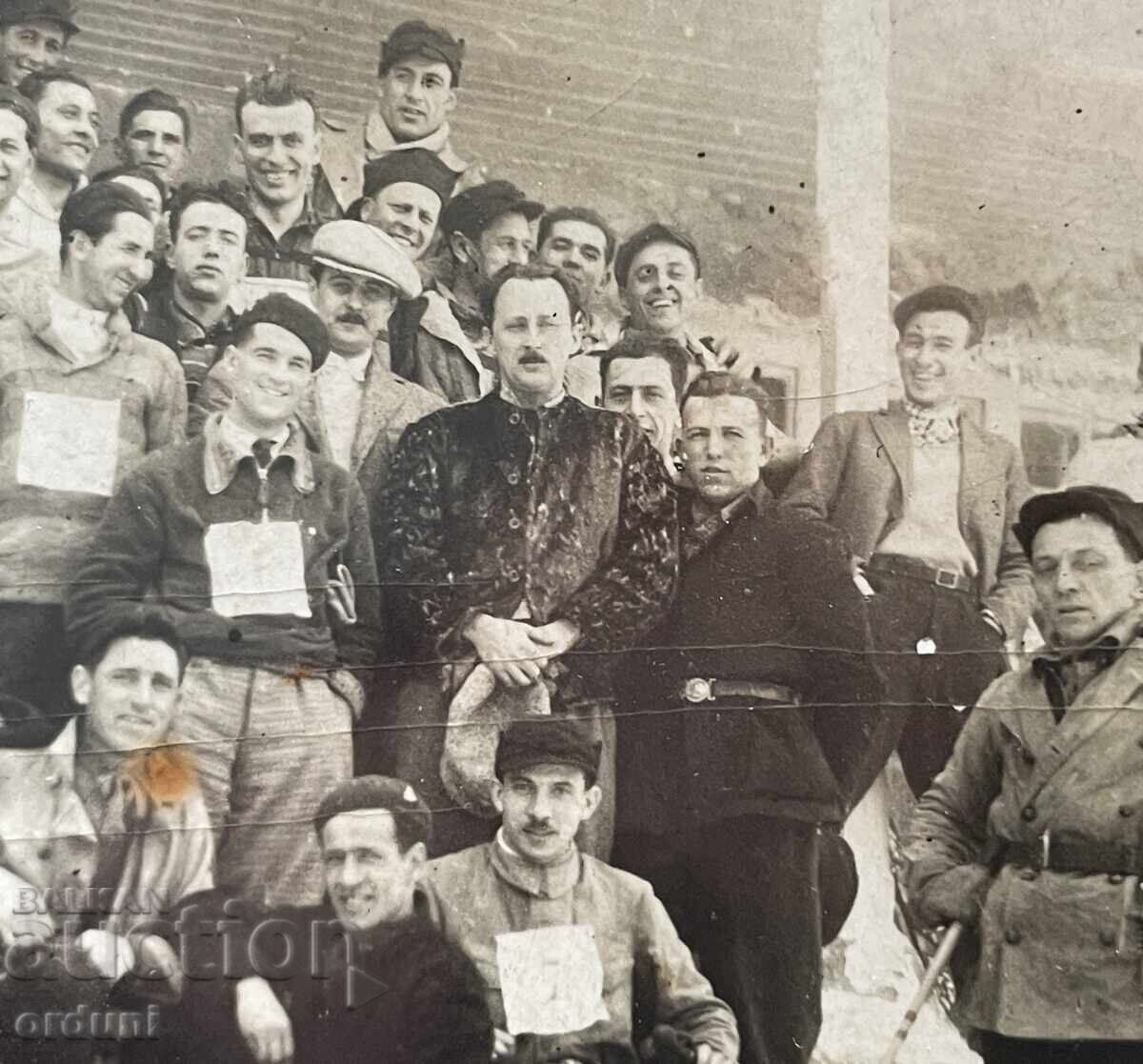 Licitație 5063 Regatul Bulgariei Prințul Kiril și schiori schi Aledo Vitoșa Licitație 5063 Regatul Bulgariei Prințul Kiril și schiori schi Aledo Vitoșa