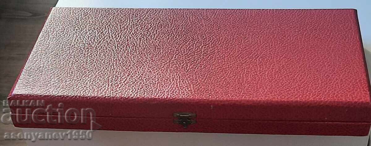 Delivery of Cake utensil set