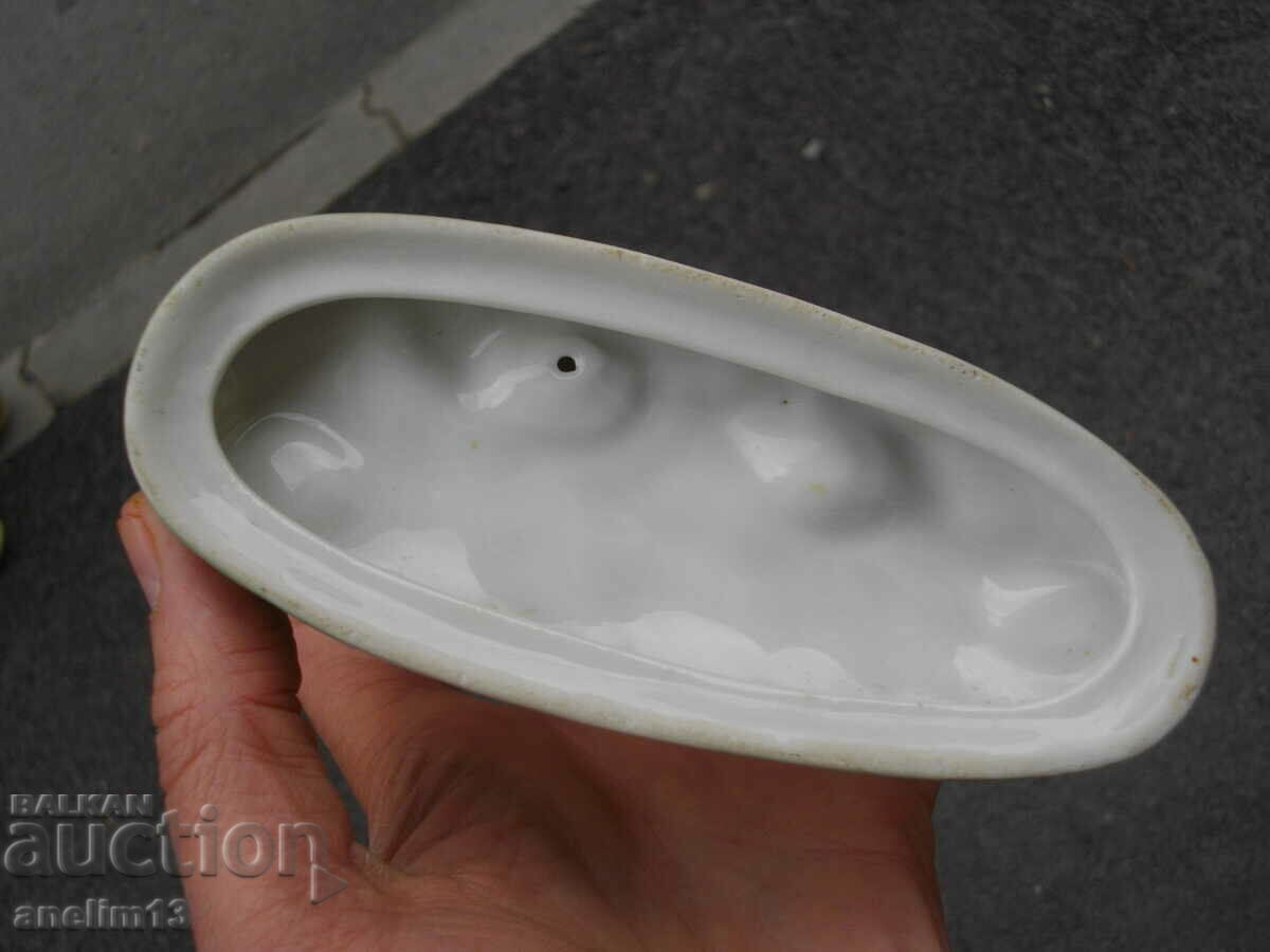 OLD PORCELAIN DOG IZIDA KARAKACHAN SHEPHERD - 7 OLD PORCELAIN DOG IZIDA KARAKACHAN SHEPHERD - 7