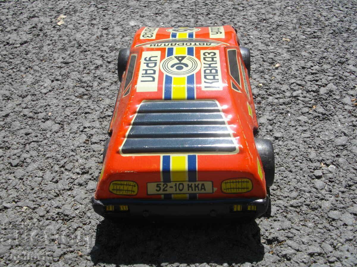 Доставка на СТАРА ЛАМАРИНЕНА ИГРАЧКА КОЛИЧКА СССР АВТОРАЛЛИ УРАЛ КАВКАЗ