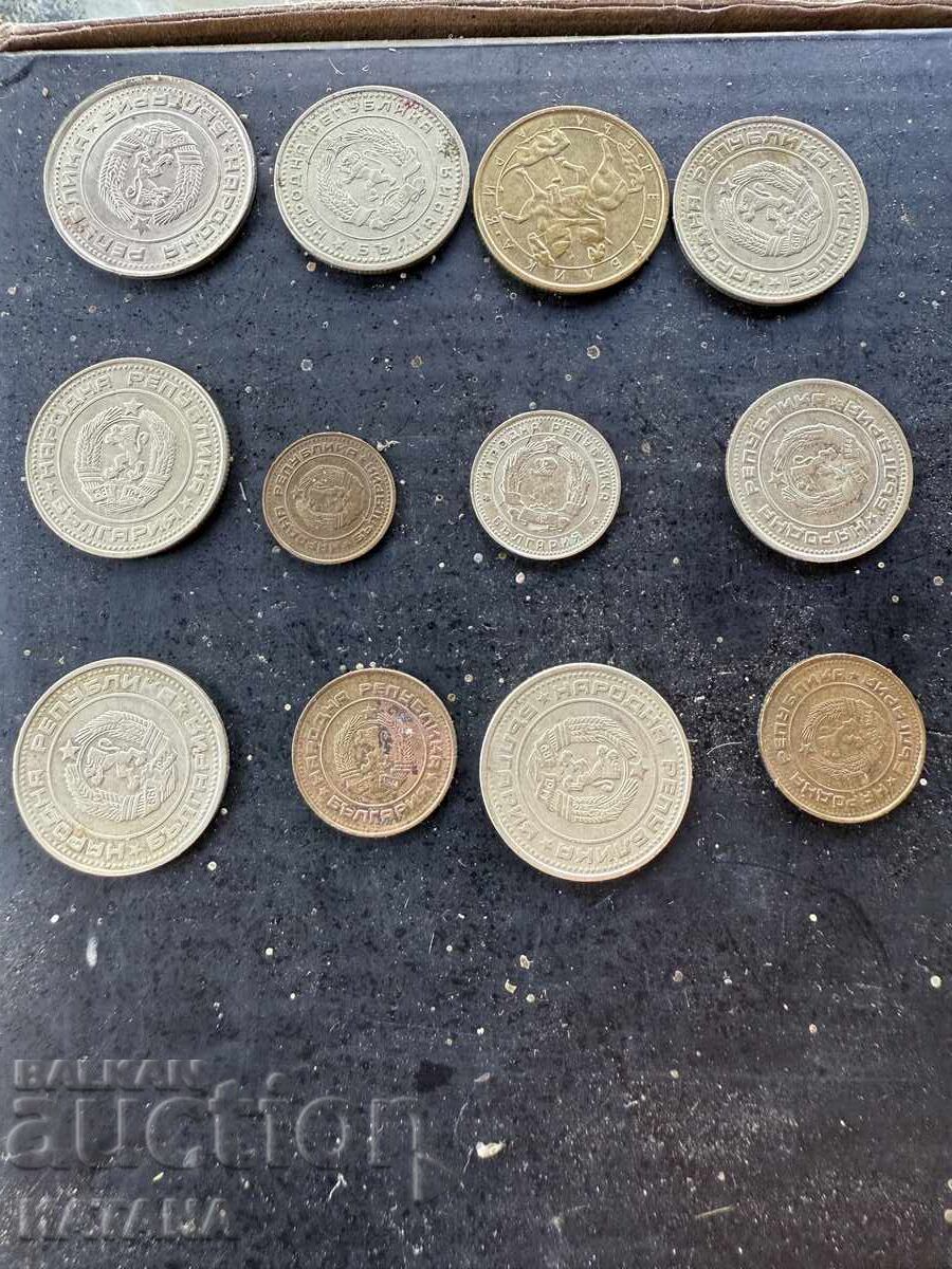 Лот български монети с цена 5.00 лв. | € 2.56