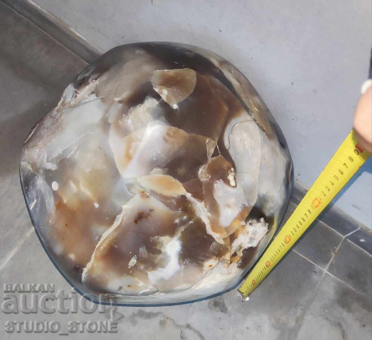 Mare Agat, mineral cristal, cu preț € 299.00 | 584.80 BGN Mare Agat, mineral cristal, cu preț € 299.00 | 584.80 BGN