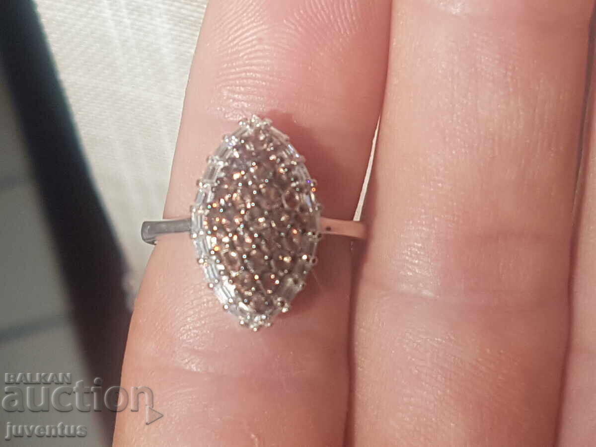 Δημοπρασία ΑΡΓΥΡΟ ΔΑΧΤΥΛΙΔΙ ΜΕ ΑΝΔΑΛΟΥΣΙΤΗ (ΙΣΠΑΝΙΑ)