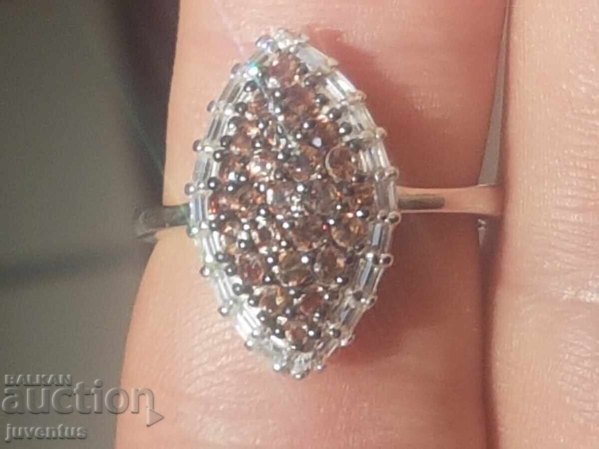 Παράδοση ΑΡΓΥΡΟ ΔΑΧΤΥΛΙΔΙ ΜΕ ΑΝΔΑΛΟΥΣΙΤΗ (ΙΣΠΑΝΙΑ)