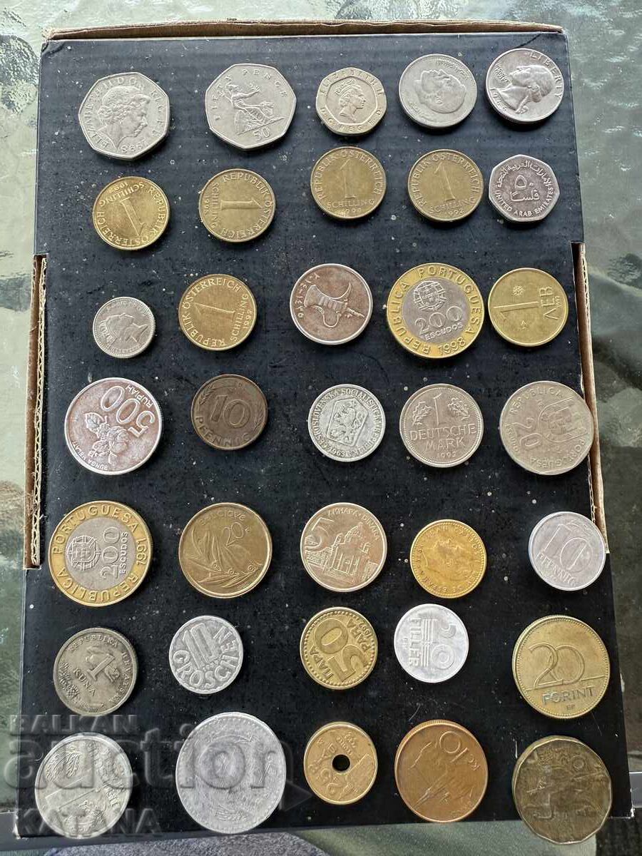 Lot of coins, the whole world Lot of coins, the whole world