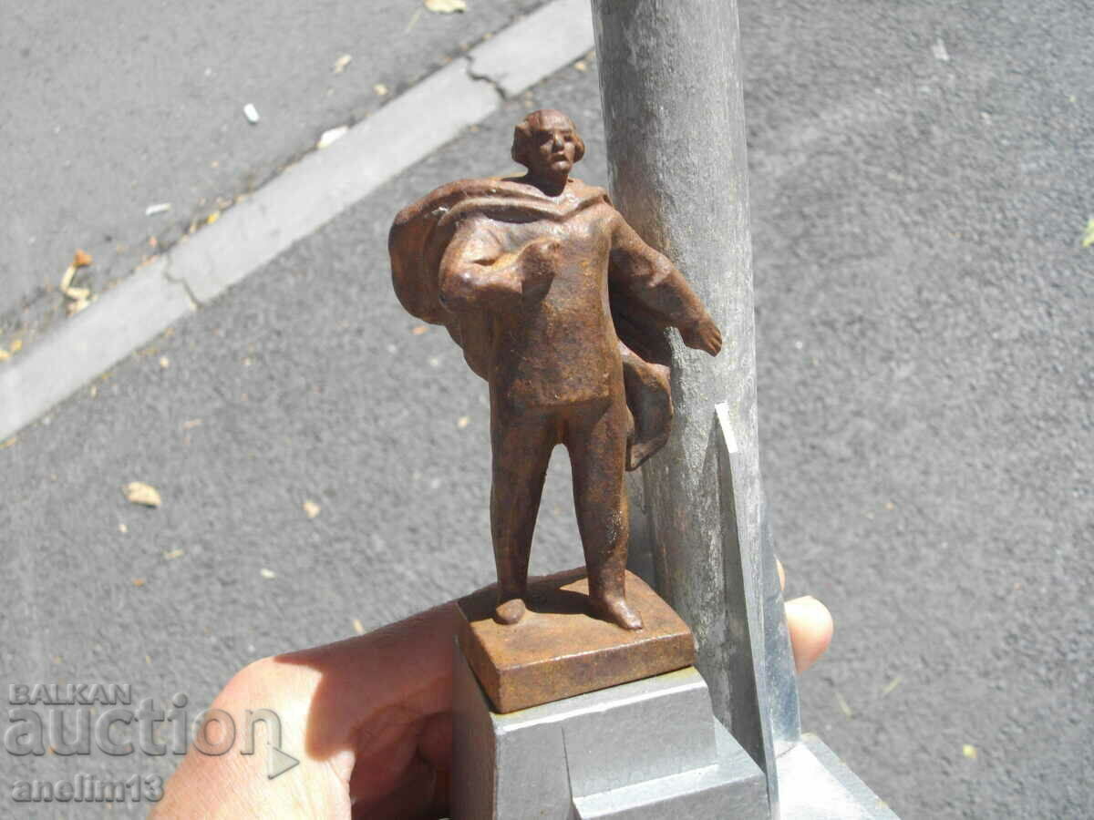 USSR METAL STATUETTE KALUGA TSIOLKOVSKY - 6 USSR METAL STATUETTE KALUGA TSIOLKOVSKY - 6