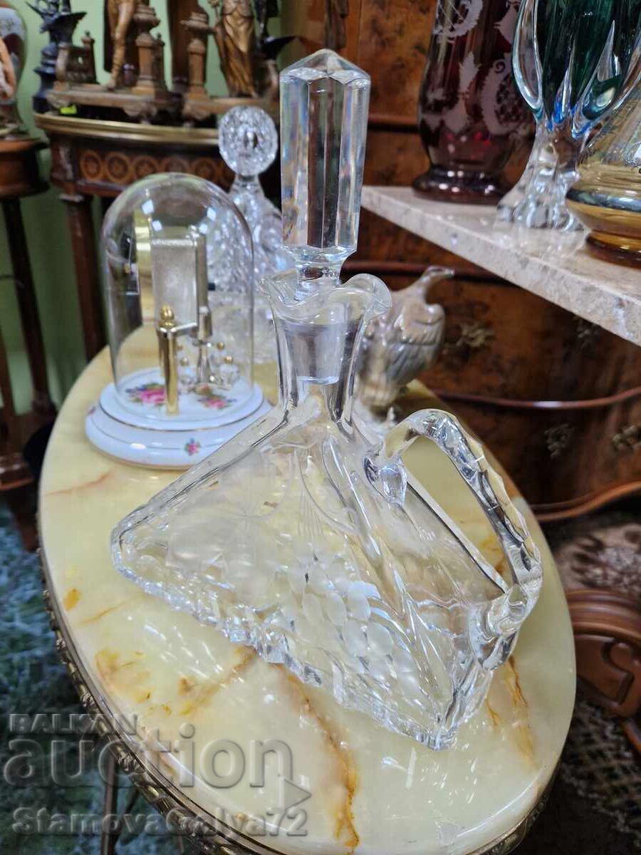 Delivery of Beautiful antique German crystal decanter Delivery of Beautiful antique German crystal decanter