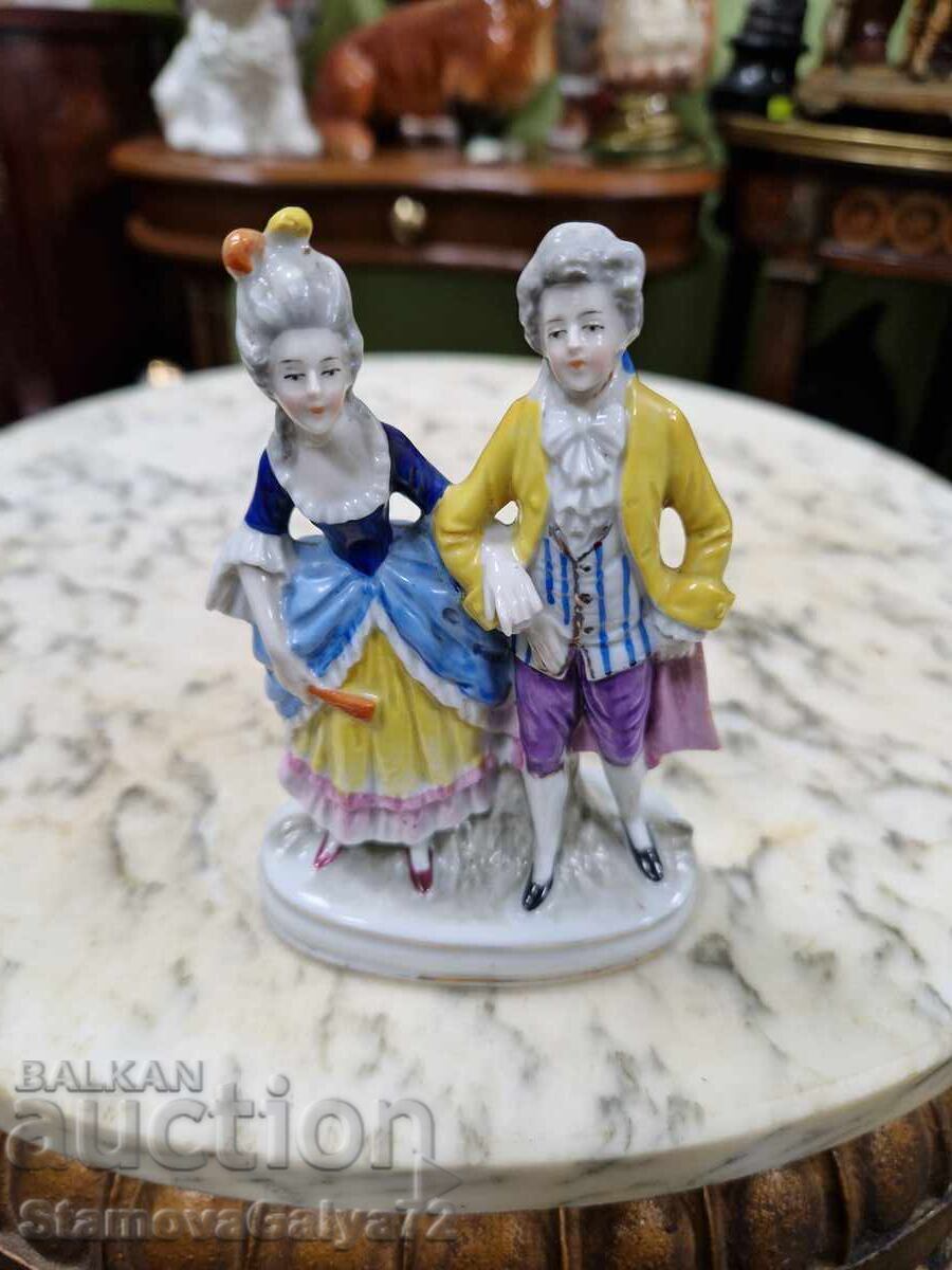 Licitație Figurină veche de porțelan antic Sitzendorf