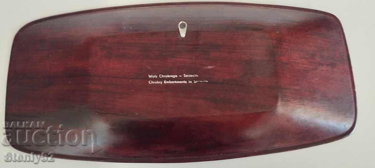 Πιάτο από μπαμπού με στάμπα χάλκινο, Στσέτσιν, Πολωνία με τιμή 30.00 BGN | € 15.34