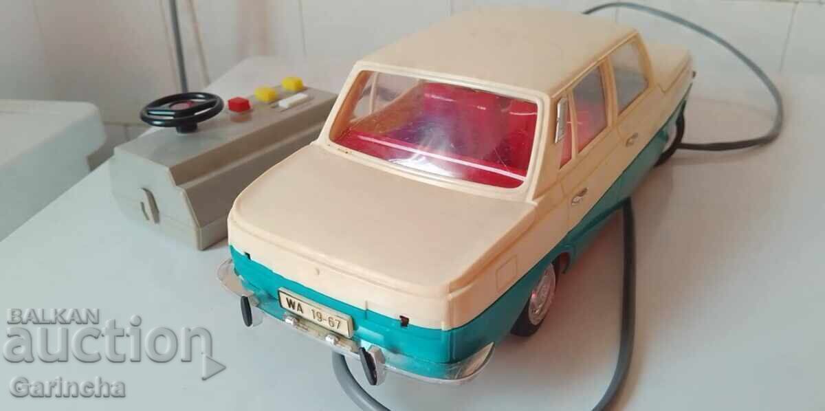 Old toy WARTBURG 353 DDR GDR PIKO ANKER 1/15 - 6
