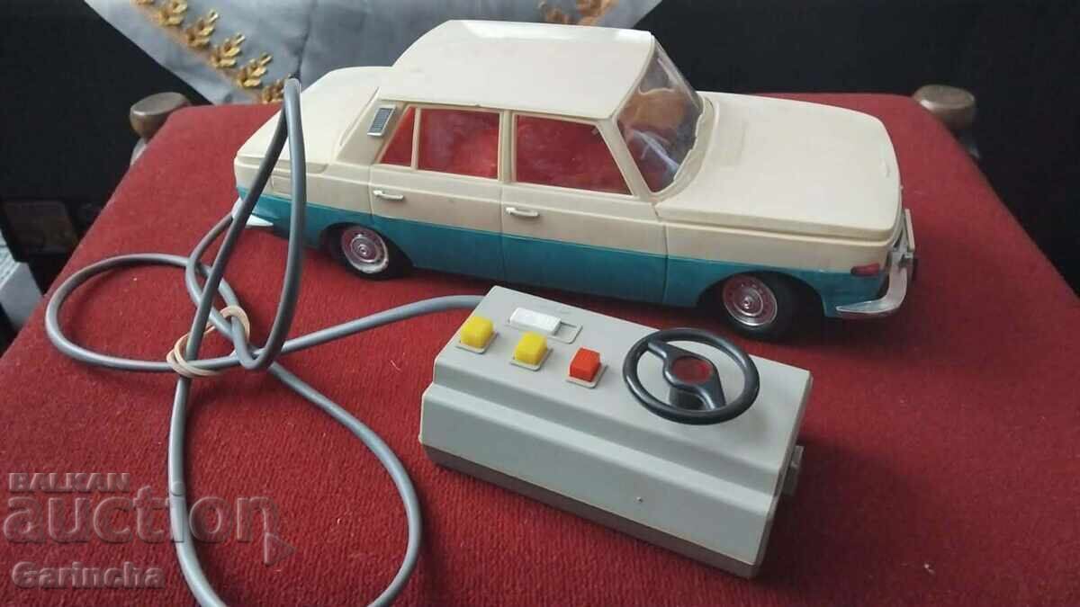 Jucărie veche WARTBURG 353 DDR GDR PIKO ANKER 1/15
