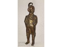 Veche figurină din bronz, sculptură băiat cu costum bavarez
