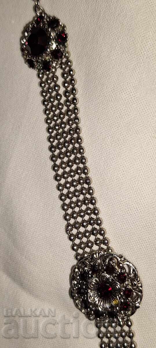 Beautiful vintage women's bracelet with red stones - 5