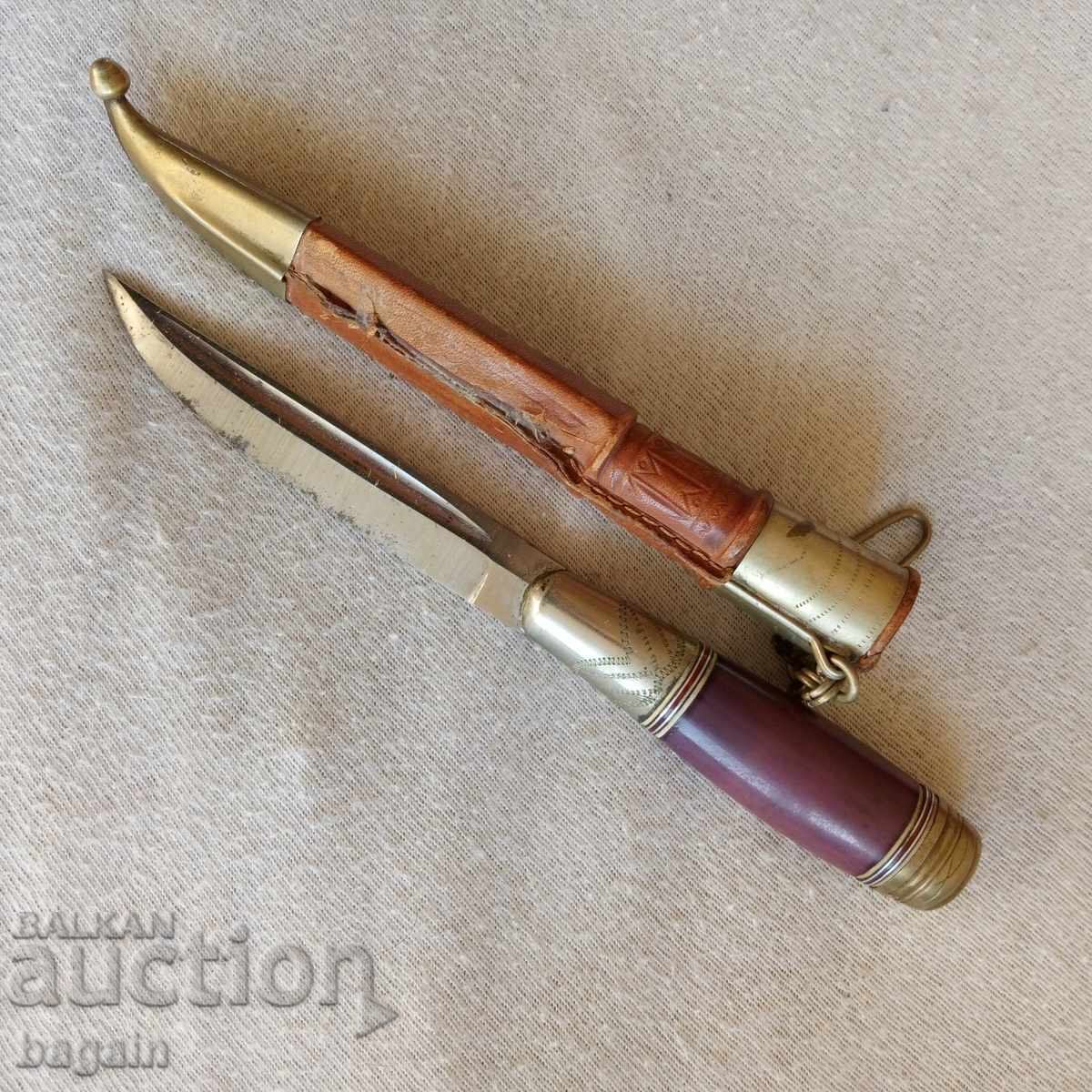 Finca, knife, dagger. with price 200.00 BGN | € 102.26 Finca, knife, dagger. with price 200.00 BGN | € 102.26