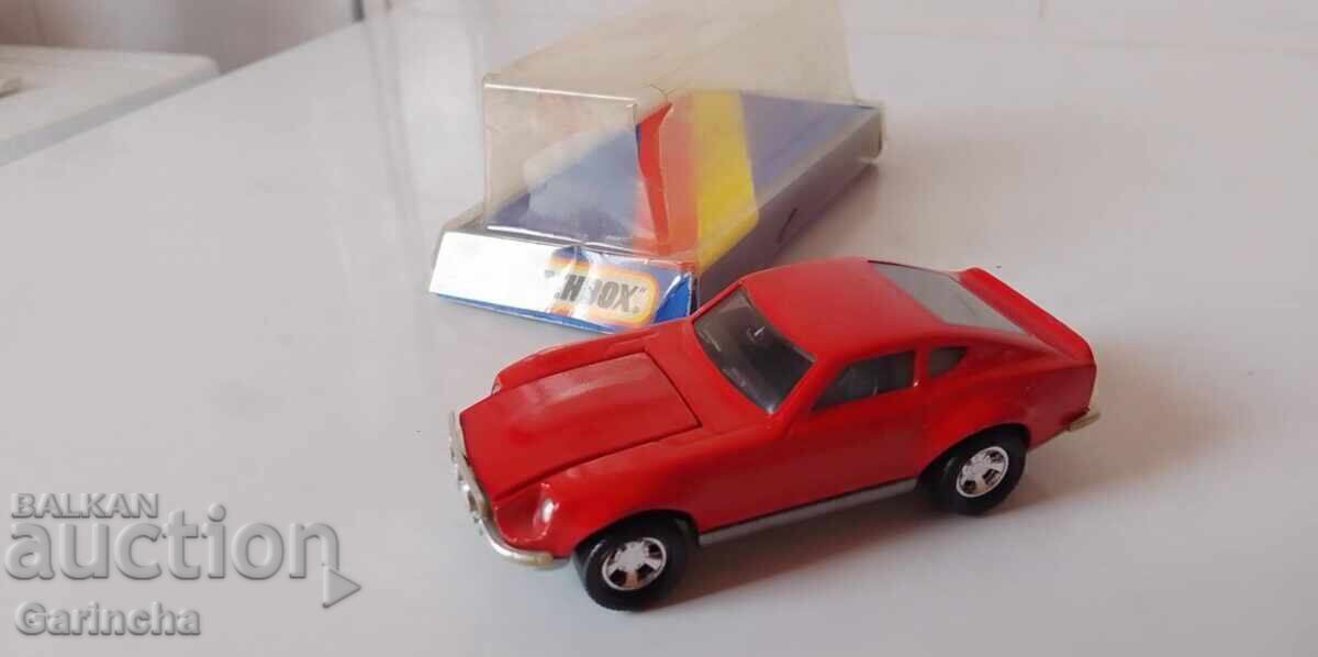 Matchbox BG 1/43 Datsun 240 Z cu preț 150.00 BGN | € 76.69