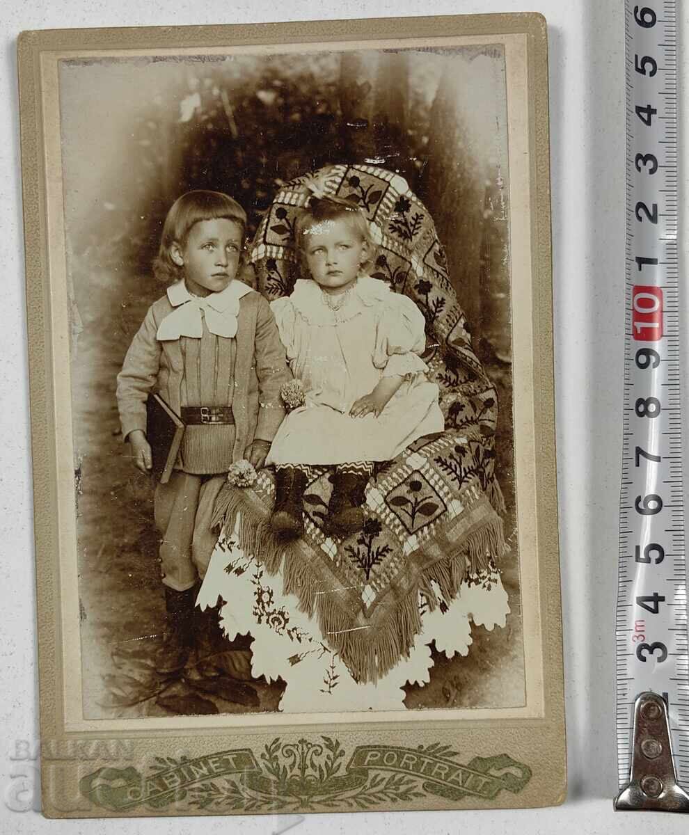 . ΑΓΟΡΙ ΚΟΡΙΤΣΙ ΦΩΤΟ ΧΑΡΤΟΝΙ ΒΑΣΙΛΕΙΟ ΒΟΥΛΓΑΡΙΑΣ . ΑΓΟΡΙ ΚΟΡΙΤΣΙ ΦΩΤΟ ΧΑΡΤΟΝΙ ΒΑΣΙΛΕΙΟ ΒΟΥΛΓΑΡΙΑΣ