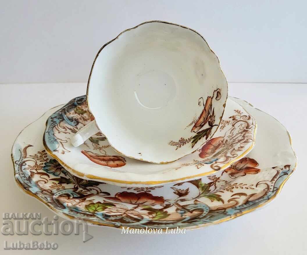 Auction Collectible Royal Crown Derby Porcelain Set Auction Collectible Royal Crown Derby Porcelain Set