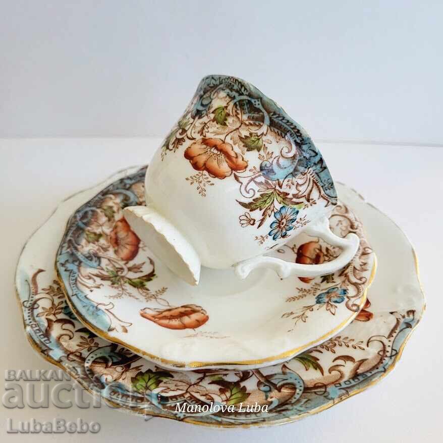 Delivery of Collectible Royal Crown Derby Porcelain Set Delivery of Collectible Royal Crown Derby Porcelain Set