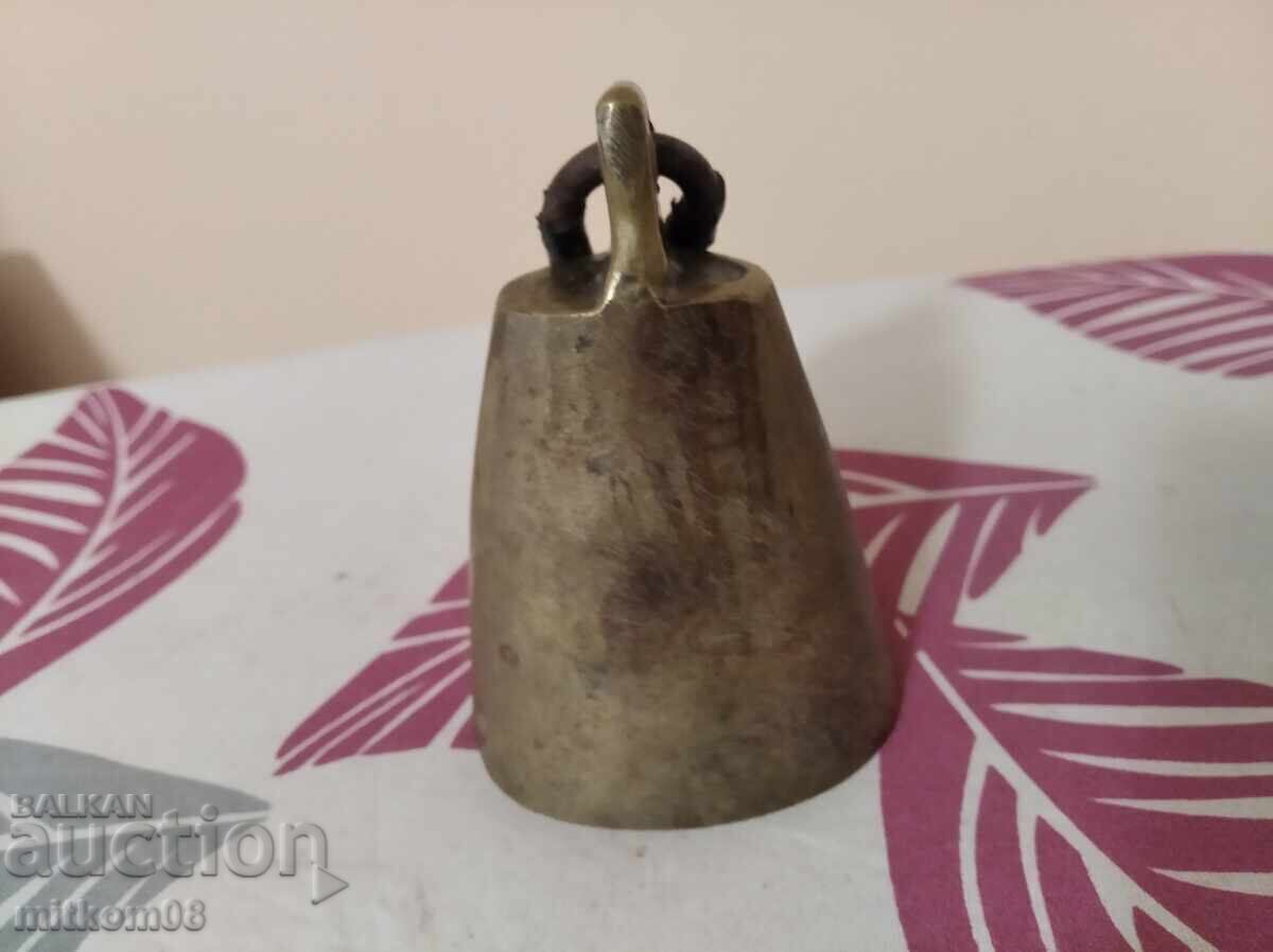 Хлопка Чан Звънец Хлопка Чан Звънец