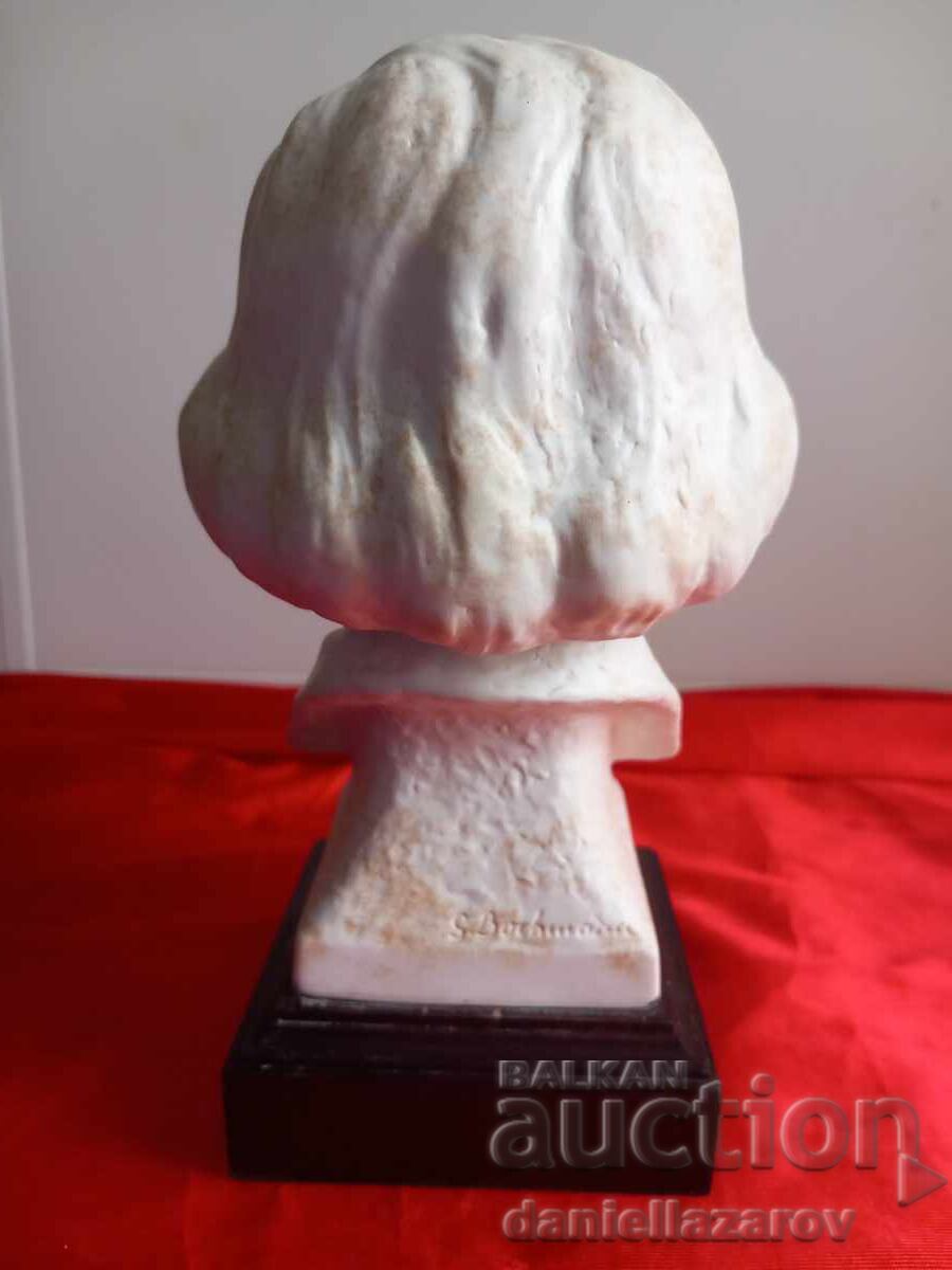 Аукцион GOEBEL, Стара Скулптура на ВЕРДИ. Подписана, Статуетка Аукцион GOEBEL, Стара Скулптура на ВЕРДИ. Подписана, Статуетка