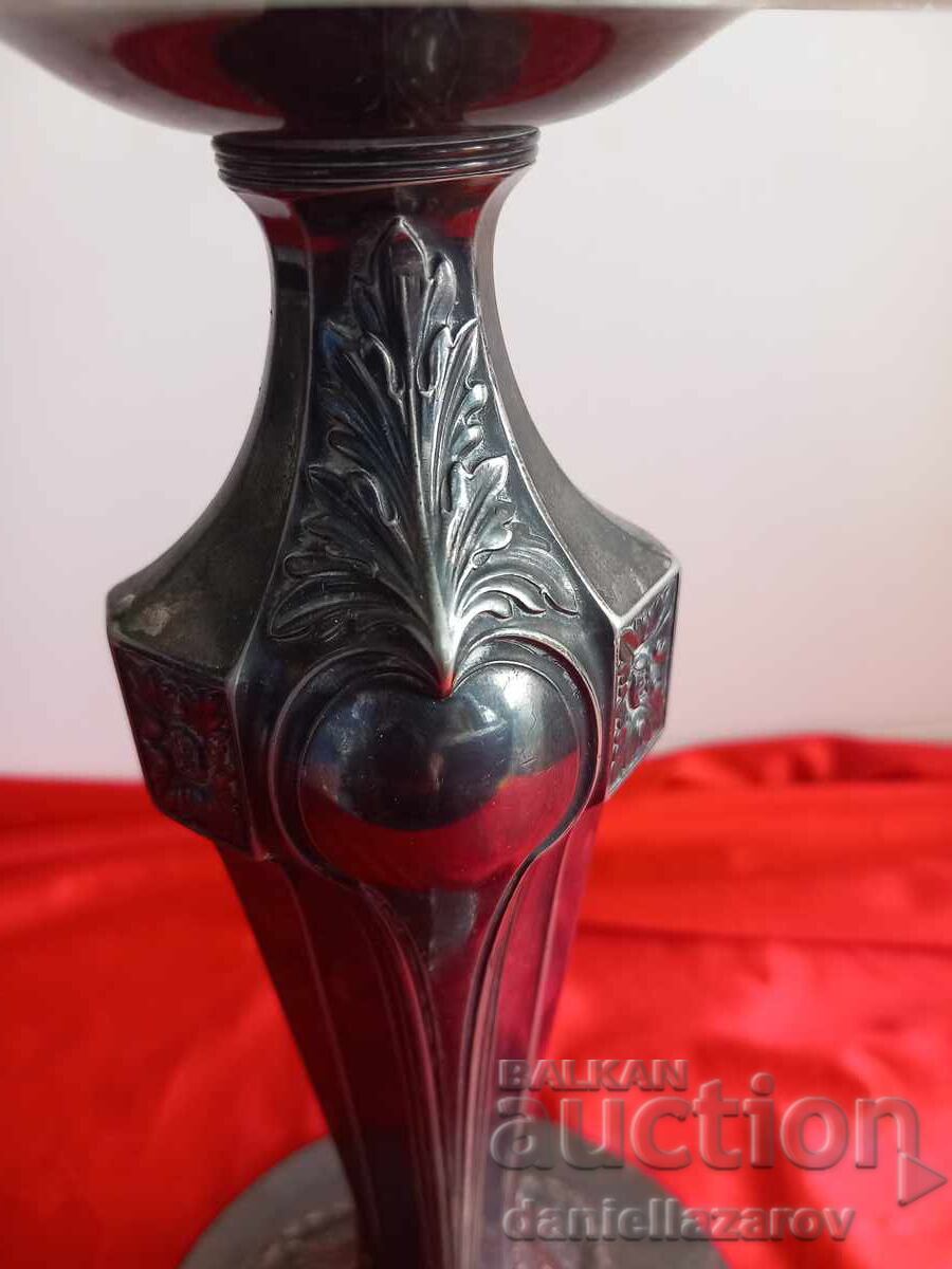  Стил АРТ ДЕКО , Много Красива Голяма ФРУКТИЕРА Посререна , с цена 120.00 лв. | € 61.36