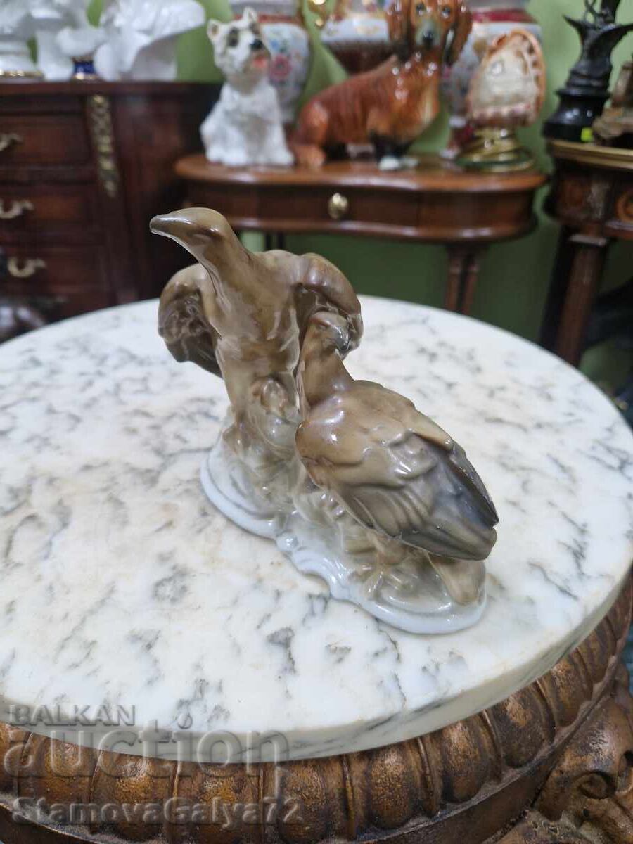 Аукцион Стара много рядка порцеланова фигура Fraureuth Аукцион Стара много рядка порцеланова фигура Fraureuth