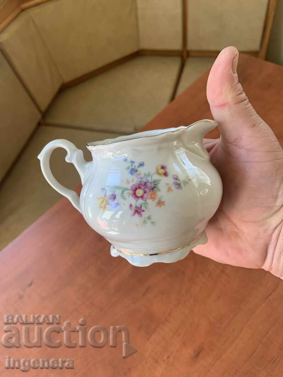 Δημοπρασία Πορσελάνινη κανάτα για γάλα από τη Σοσιαλιστική Βουλγαρία