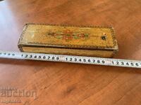 ΚΟΥΤΙ ΞΥΛΟ ΠΥΡΟΓΡΑΦΙΚΟ ΣΧΕΔΙΟ ΑΝΤΙΚΕ ΑΠΟ SOCA