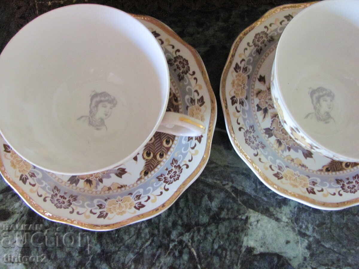 Συλλεκτικά Ιαπωνικά φλιτζάνια τσαγιού, μαρκαρισμένα πορσελάνη από κόκαλο με τιμή 52.50 BGN | € 26.84