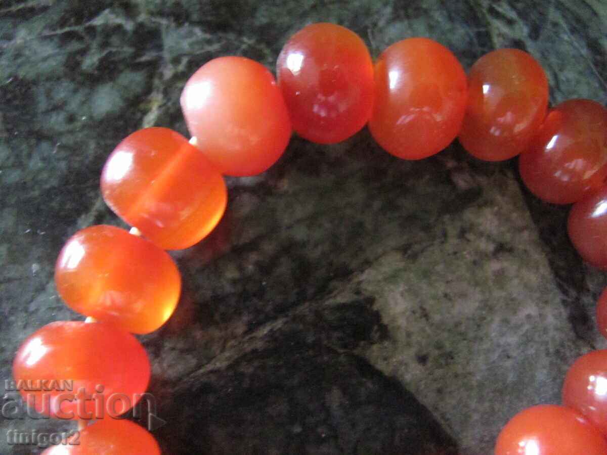 Аукцион Дамска гривна от КАРНЕОЛ