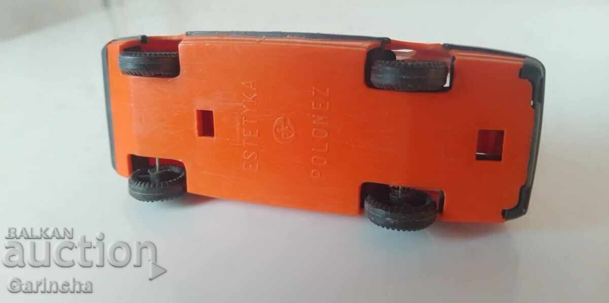 Delivery of Old Toy Polonez Estetyka - Poland Delivery of Old Toy Polonez Estetyka - Poland