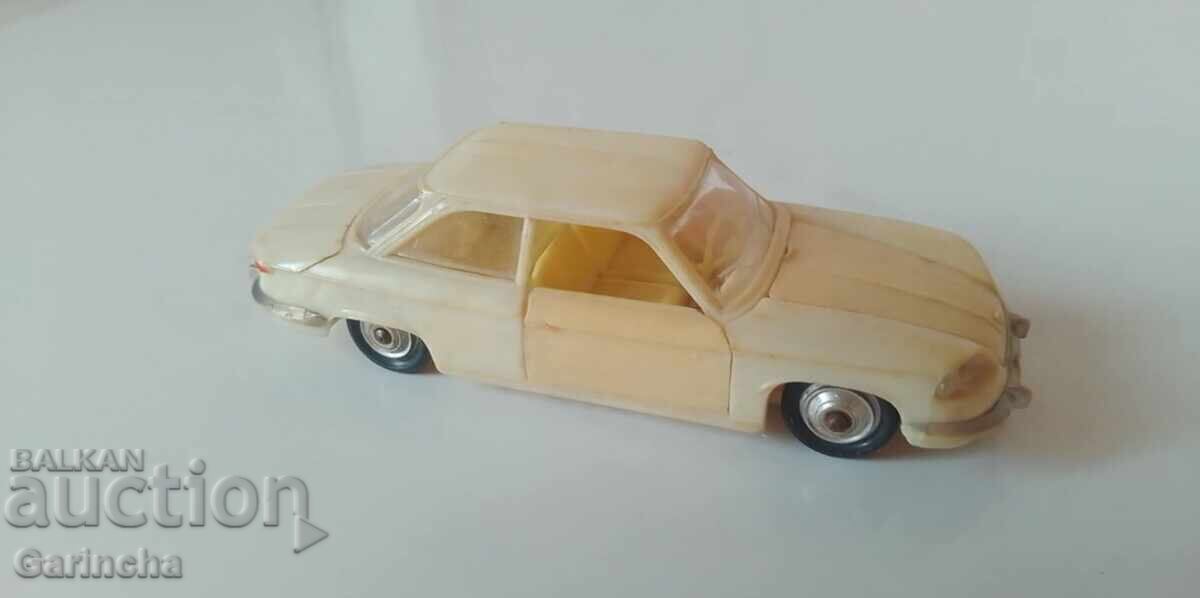 Livrarea Jucărie veche Panhard URSS