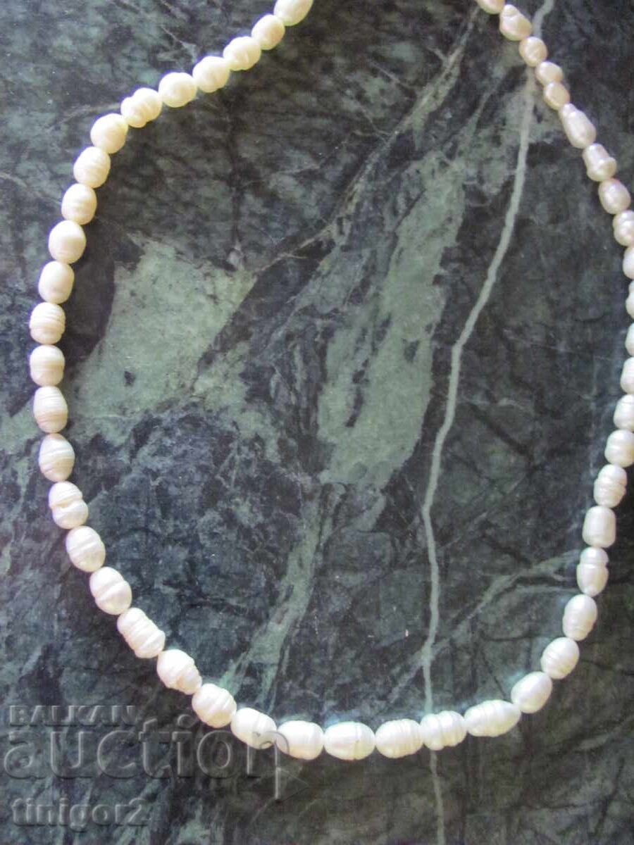 Доставка на Дамско колие от естествени перли Доставка на Дамско колие от естествени перли