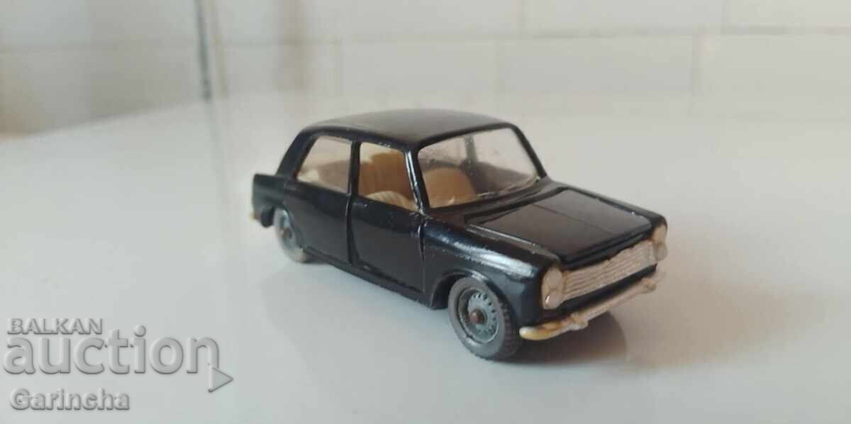 Стар руски модел  Innocenti Morris 1/43 СССР с цена € 20.00 | 39.12 лв.