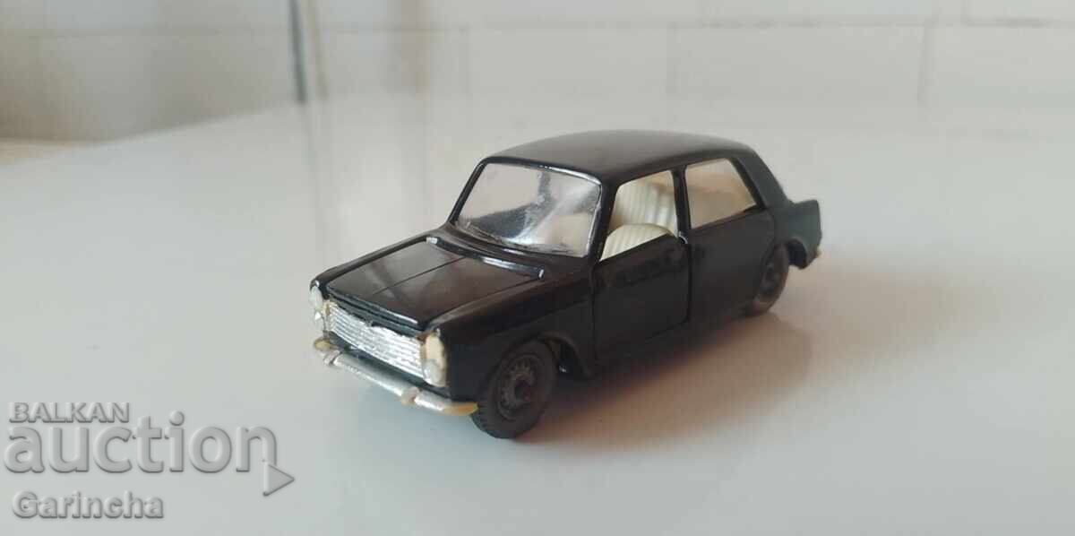 Стар руски модел  Innocenti Morris 1/43 СССР