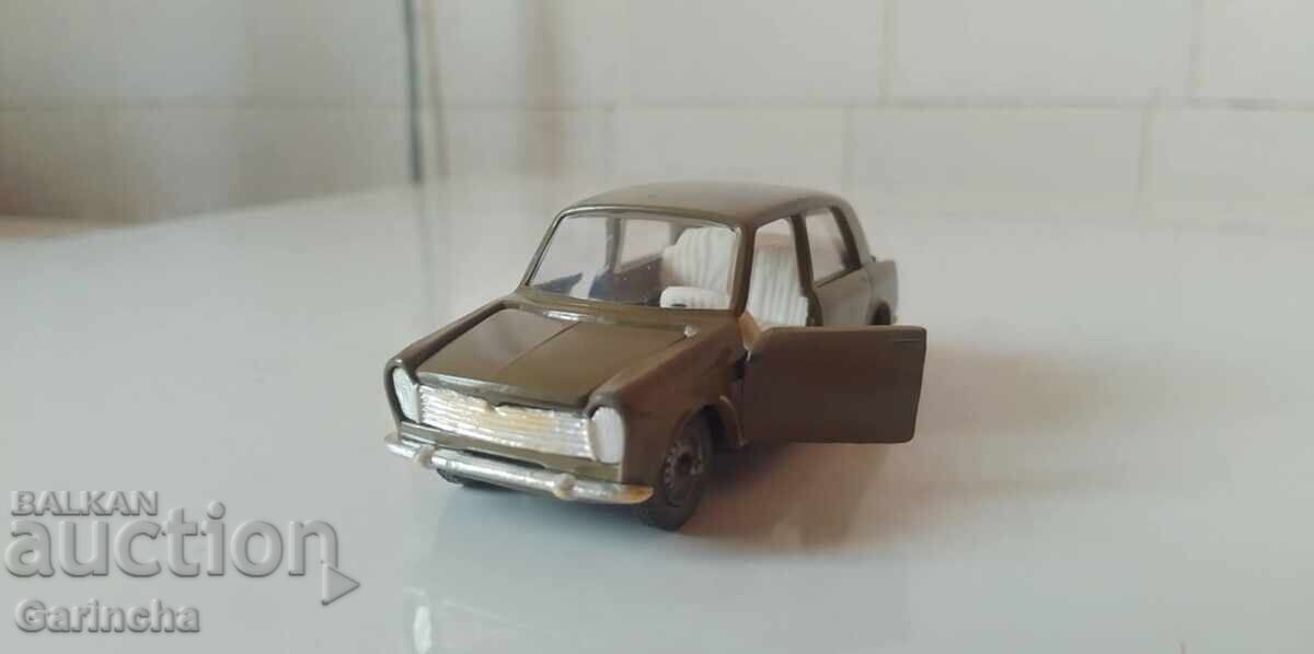Old Russian model Innocenti Morris 1/43 USSR with price 50.00 BGN | € 25.56 Old Russian model Innocenti Morris 1/43 USSR with price 50.00 BGN | € 25.56