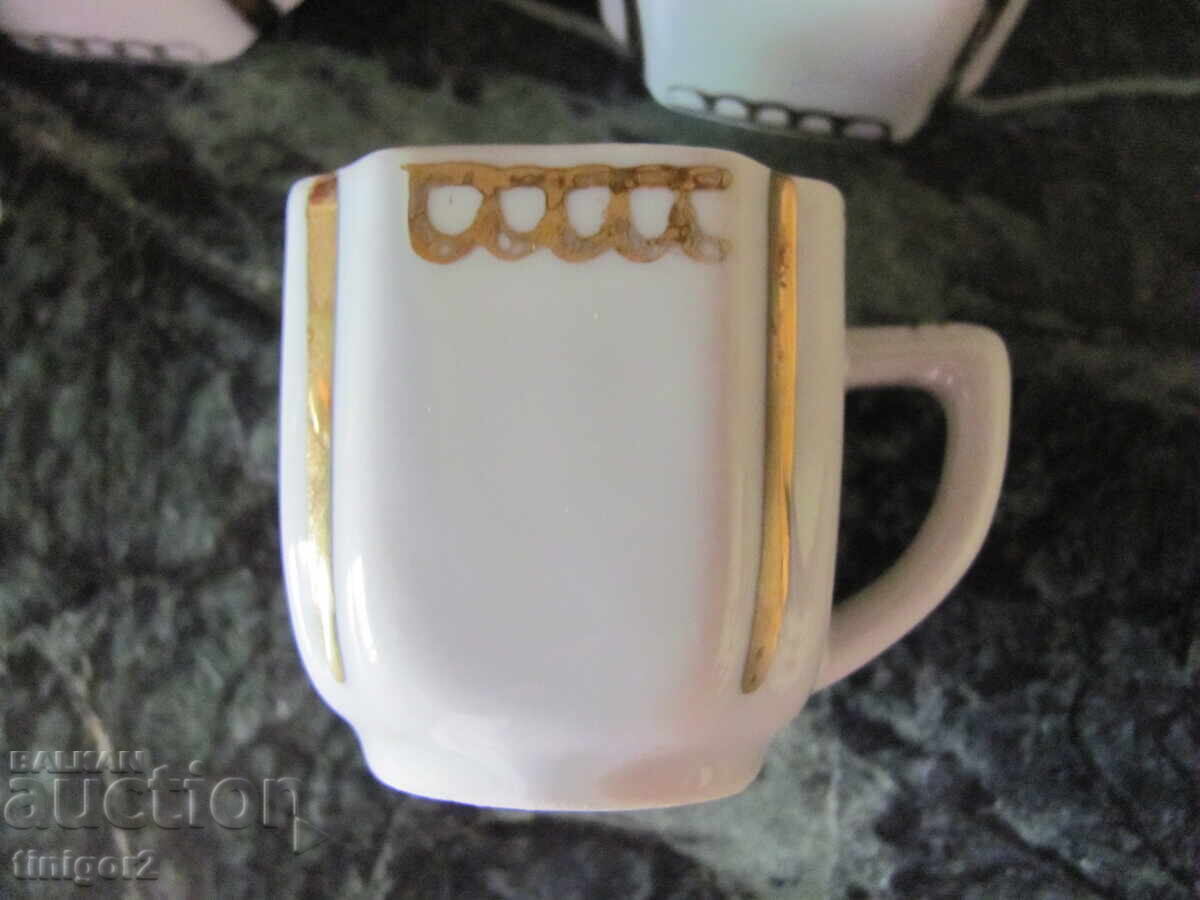 Παλιά πορσελάνινα φλιτζάνια με επιχρύσωση - Βουλγαρία, μαρκαρισμένα - 5