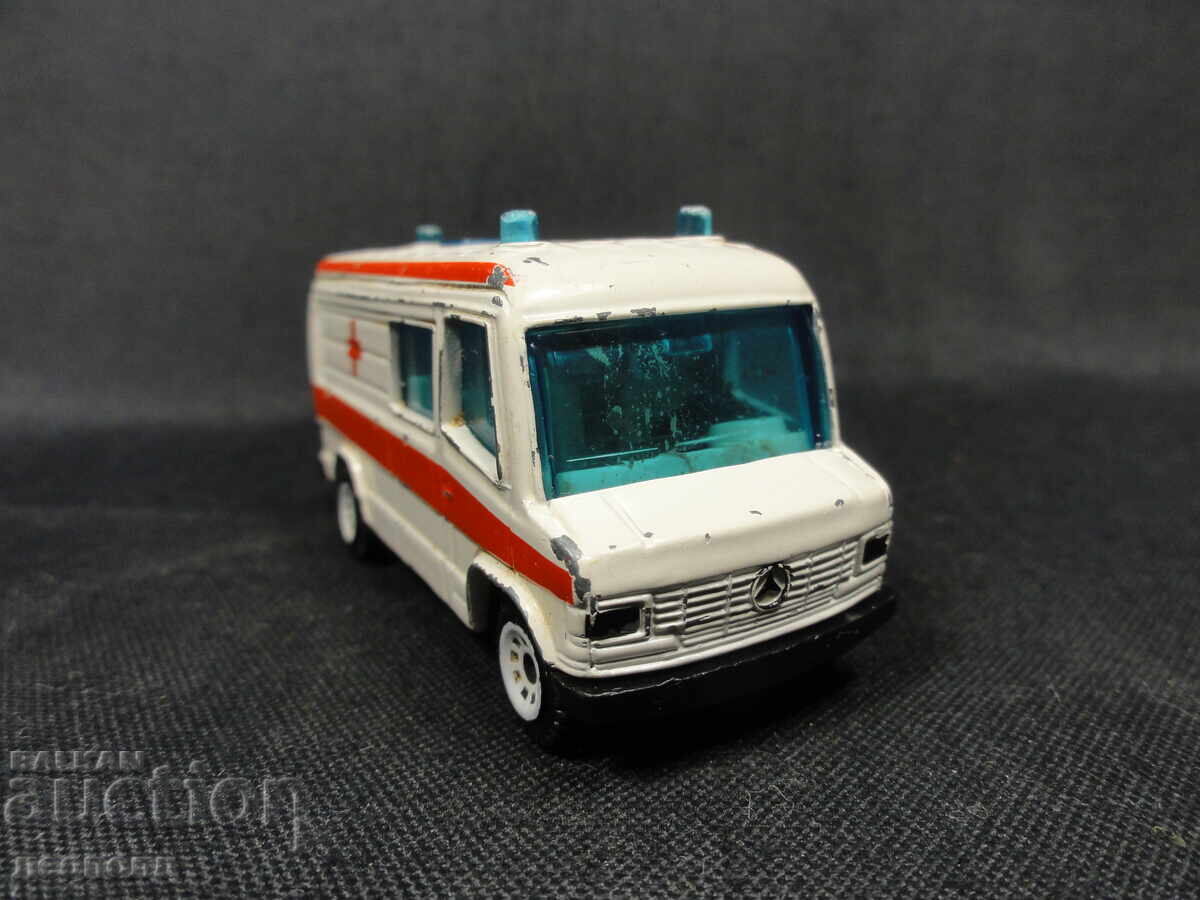 OLD RETRO METAL CAR SIKU GERMANY MERCEDES AMBULANCE - 5