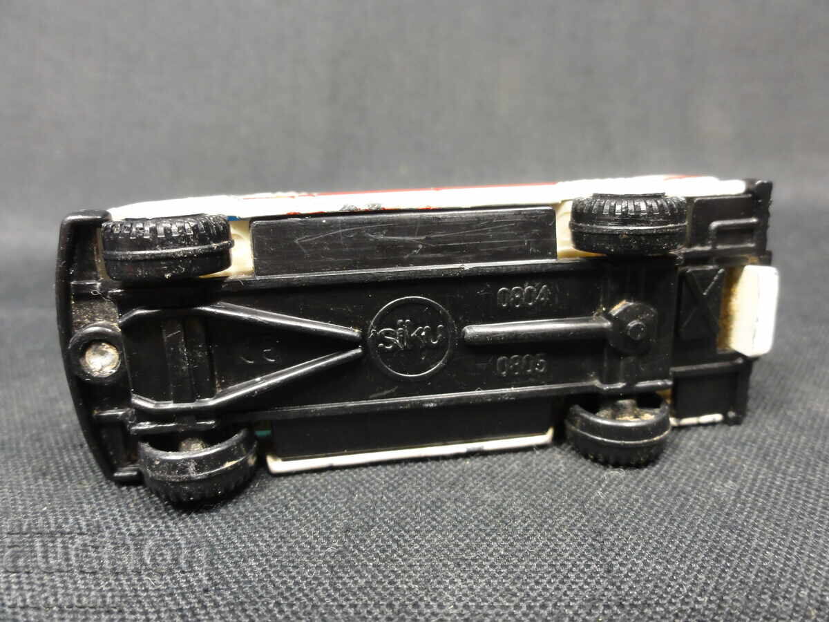 OLD RETRO METAL CAR SIKU GERMANY MERCEDES AMBULANCE - 6