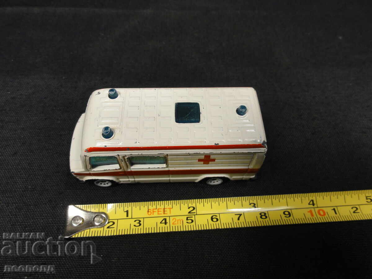 OLD RETRO METAL CAR SIKU GERMANY MERCEDES AMBULANCE - 7