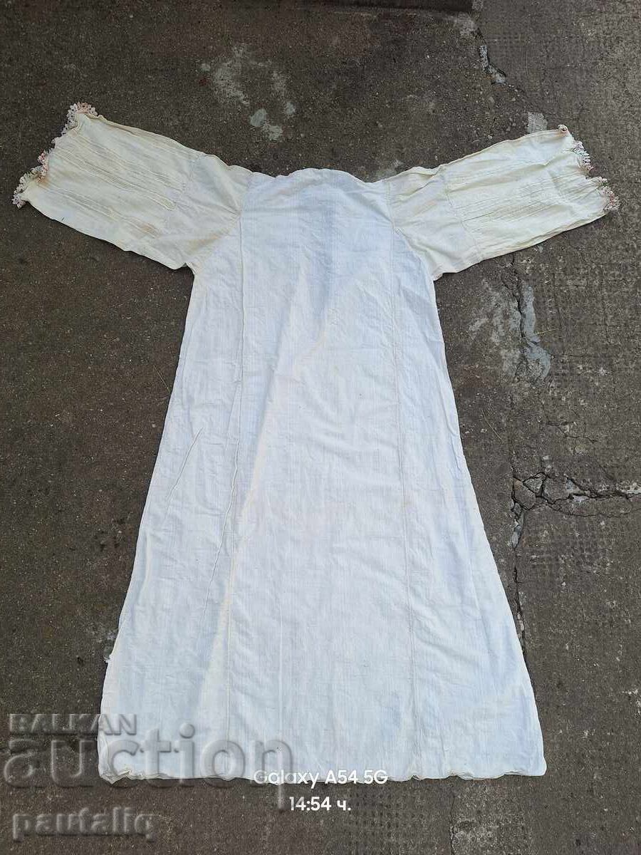 WOMEN'S SHIRT FOR NATIONAL ROBE WITH BEADS - 6 WOMEN'S SHIRT FOR NATIONAL ROBE WITH BEADS - 6