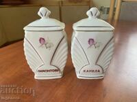 CANĂ DE PORȚELAN BORCAN PENTRU CONDIMENTE DIN BULGARIA SOCIALISTĂ - 2 BUC