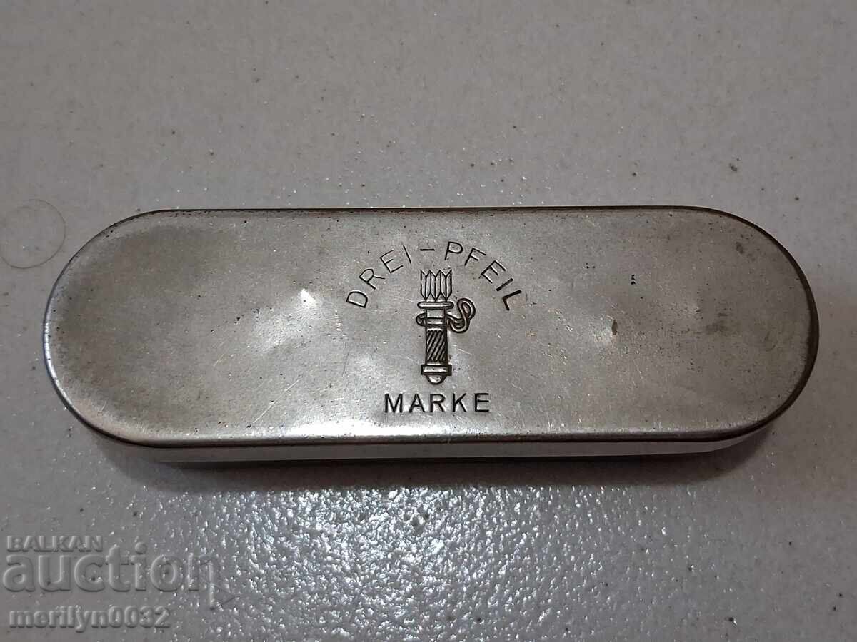 Σύριγγα γυάλινη ένεσης κατασκευασμένη στη Γερμανία WW2 με τιμή 56.00 BGN | € 28.63