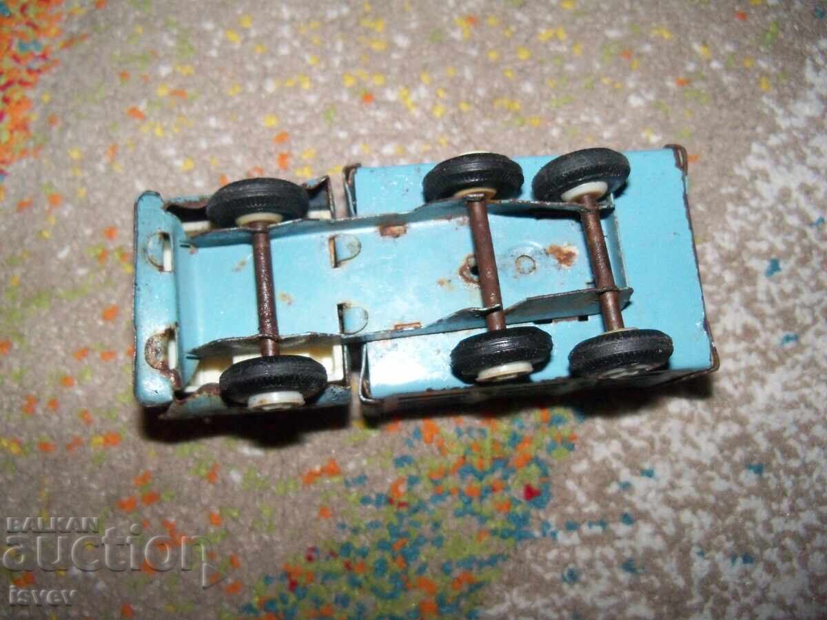 Ламаринено камионче, соц играчка произвездено в България - 6