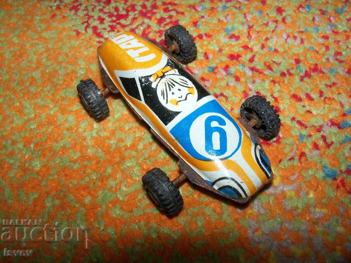 Μικρό μεταλλικό αυτοκινητάκι Σταρτ Νο. 6, σοσιαλιστικό παιχνίδι Μικρό μεταλλικό αυτοκινητάκι Σταρτ Νο. 6, σοσιαλιστικό παιχνίδι