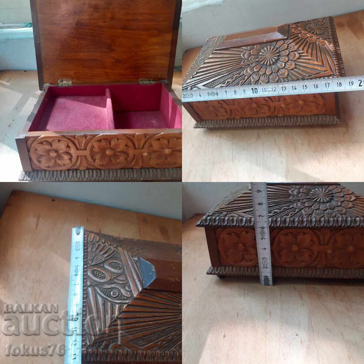 Αντίκα ξύλινο μουσικό κουτί Schwarzwald - ξυλόγλυπτο - 7 Αντίκα ξύλινο μουσικό κουτί Schwarzwald - ξυλόγλυπτο - 7