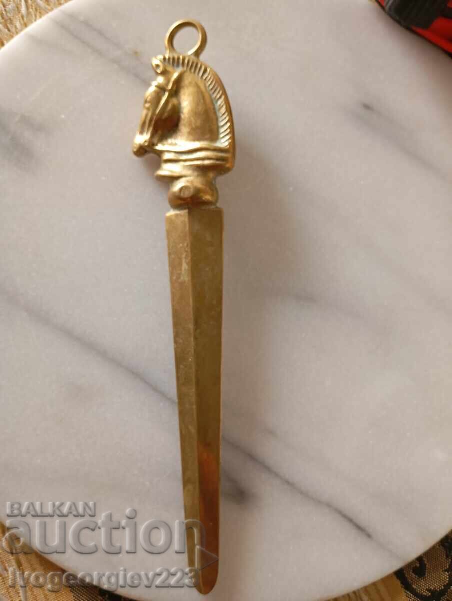 месингово ножче за писма-конска глава