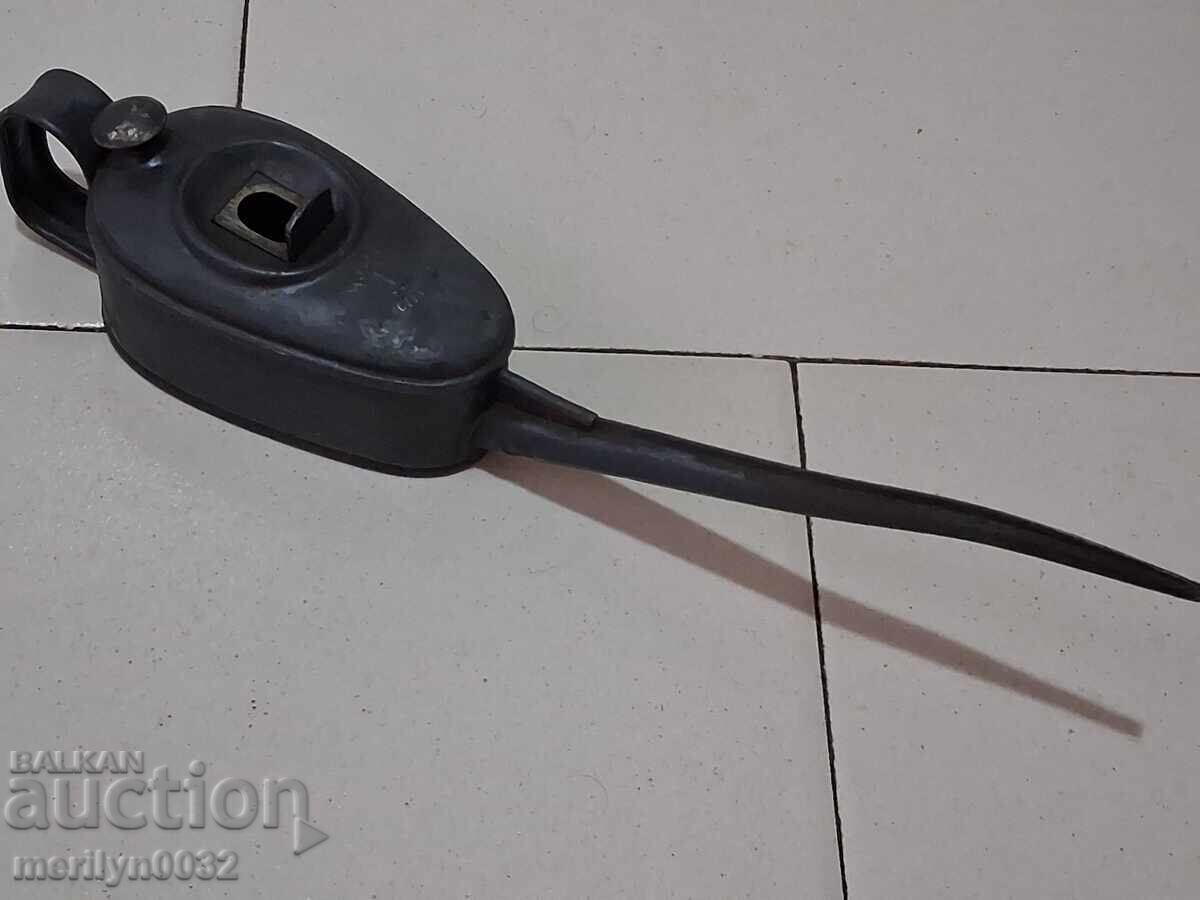 Масльонка ЗИП МГ-15 34 Вермахт Втора световна война WWII с цена 60.00 лв. | € 30.68